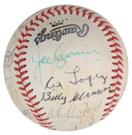 Lot #1381 Baseball Stars and Hall of Famers Baseball - Image 2