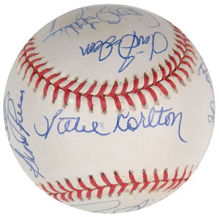 Lot #1418 Baseball: Old Timers Baseball - Image 5