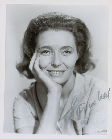 Lot #1466 Patricia Neal Signed Photographs - Image 1