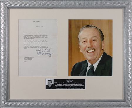 Lot #864 Walt Disney: Walt sends hearty thanks, and a gift, for a railroad lantern - Image 1