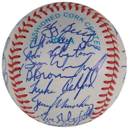 Lot #1648 NY Yankees Baseball - Image 4