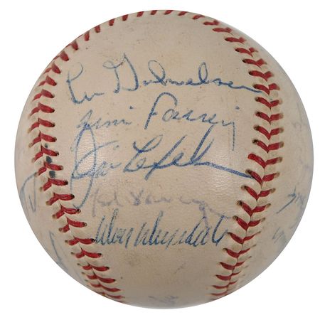 Lot #1627 Los Angeles Dodgers - Image 1