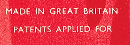 Lot #934 Beatles Sgt. Pepper: John Lennon: Highly coveted UK 1st press signed by Lennon on the front cover the year of its release?the only of its kind known to exist! - Image 6