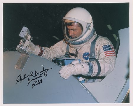 Lot #785 Richard Gordon Signed Photographs - Image 2
