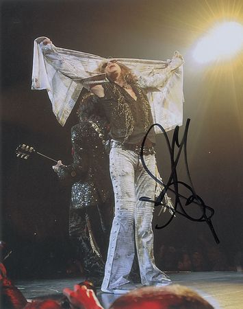 Lot #1087 Aerosmith: Steven Tyler Signed Photographs - Image 1