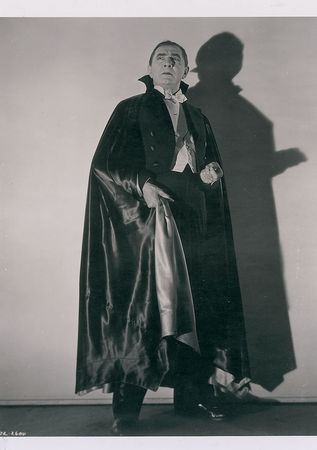 Lot #1323 Bela Lugosi: Wonderful Lugosi letter mentioning his ?four months tour with 'Dracula?? - Image 2