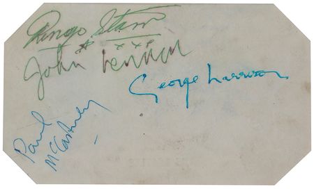 Lot #8 Beatles - Image 2