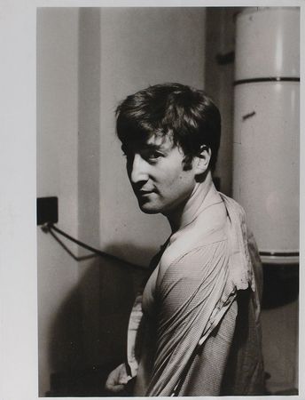 Lot #99 John Lennon - Image 1