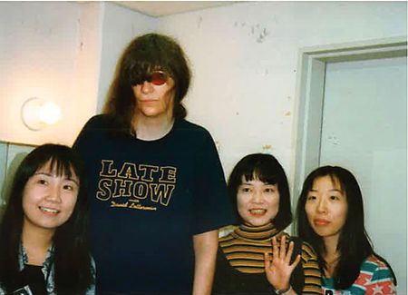 Lot #738 Joey Ramone - Image 3