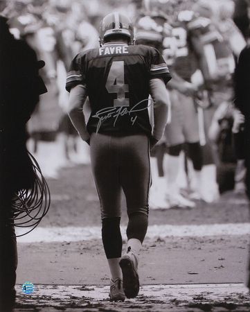 Lot #1409 Brett Favre - Image 1