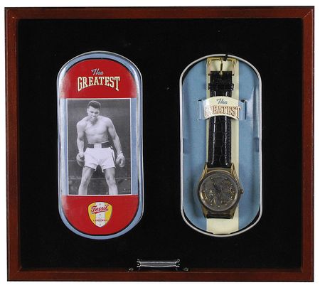 Lot #1338 Muhammad Ali: Detailed wristwatch honoring ‘The Greatest’ - Image 2