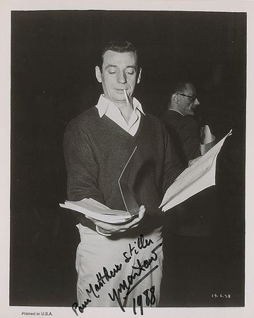 Lot #1183 Yves Montand Signed Photographs - Image 2