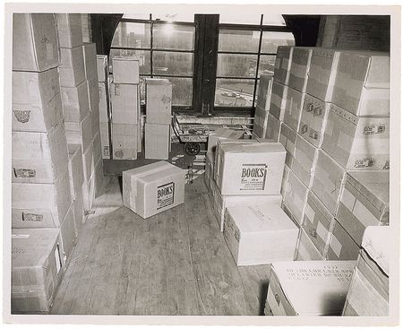 Lot #201 Book Depository Official Dallas Police Department Photos - Image 10
