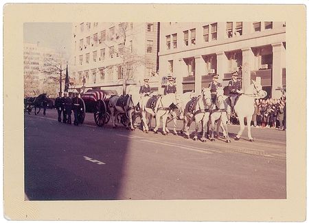 Lot #267 John F. Kennedy Funeral Procession Set of Five Photographs - Image 5