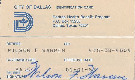 Lot #223 Lee Harvey Oswald Photos in Custody and Holding Rifle - Image 3