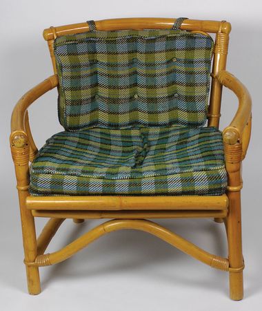 Lot #74 John F. Kennedy’s Honey Fitz Chairs and Lamp: Remarkable personal effects from Camelot at sea: extraordinary lamp and chairs from on board the Honey Fitz, home to some of the first family’s happiest moments - Image 8