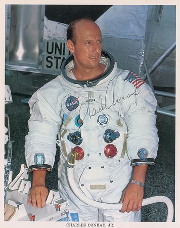 Lot #757 Moonwalkers: Outstanding complete set of moonwalkers’ official NASA photos - Image 4