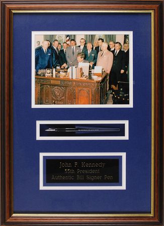 Lot #69 John F. Kennedy Presidential Bill-signing Pen Pen - Image 1