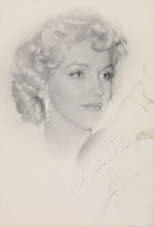 Lot #1275 Marilyn Monroe: One-of-a-kind oversized portrait - Image 1