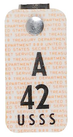 Lot #105 Secret Service Texas Pin: Official Secret Service pin, used by an aide on the tragic trip to Texas - Image 1