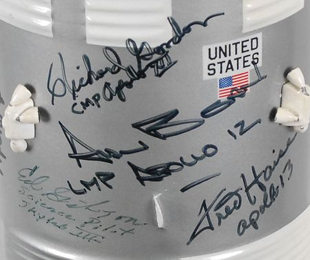 Lot #293 Apollo Astronauts - Image 2
