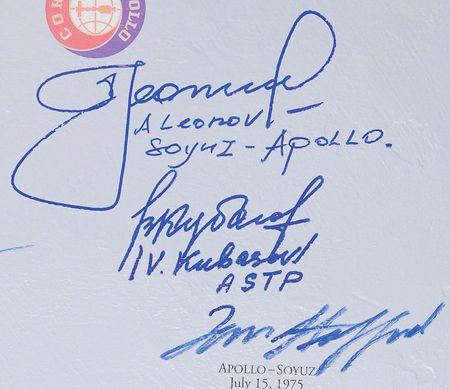 Lot #296 Mercury, Gemini, and Apollo Astronauts - Image 10