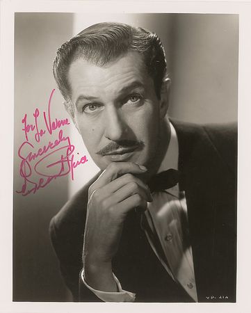 Lot #1300 Vincent Price Signed Photographs - Image 1