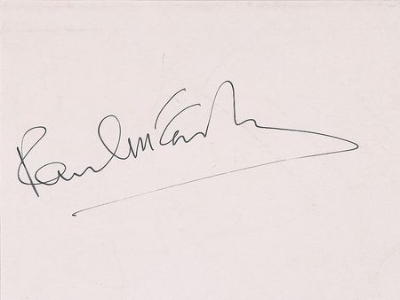 Lot #900 Beatles: Paul McCartney Signature - Image 1