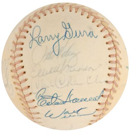 Lot #1445 NY Yankees Baseball - Image 2
