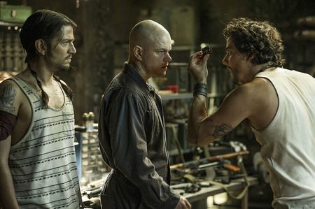 Lot #653 Elysium: Matt Damon - Image 6
