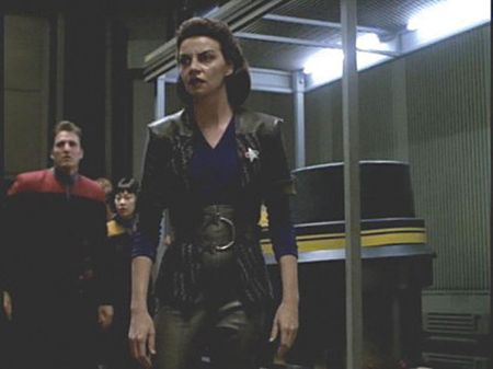 Lot #732 Star Trek, Voyager: Martha Hackett - Image 3