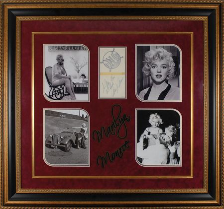 Lot #264 Marilyn Monroe - Image 1