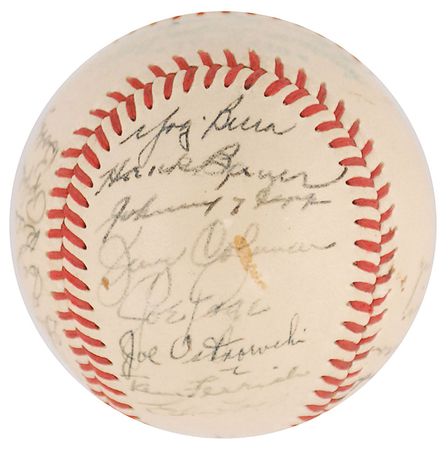 Lot #1327 NY Yankees: 1950 Baseball - Image 1
