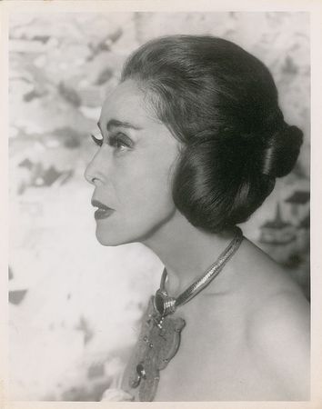 Lot #1165 Martha Graham Signed Photograph - Image 2