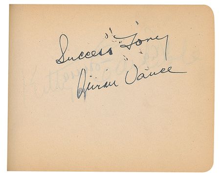 Lot #1111 Autograph Books Autograph Books - Image 1