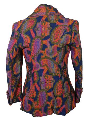 Lot #851 Sonny and Cher: Sadie Hayes-designed matching jacket and top with photo provenance - Image 2