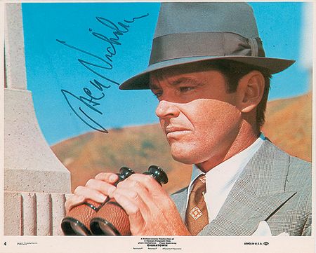 Lot #895 Jack Nicholson and Faye Dunaway Signed Photographs - Image 1