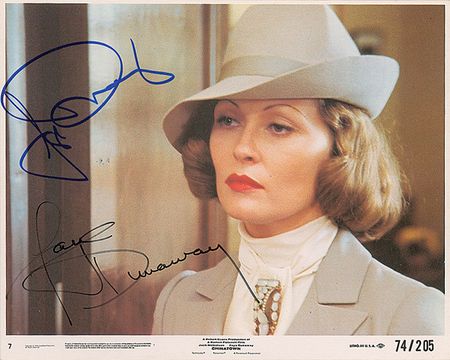 Lot #895 Jack Nicholson and Faye Dunaway Signed Photographs - Image 2