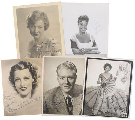 Lot #781 Actors and Actresses Signed Photographs - Image 1
