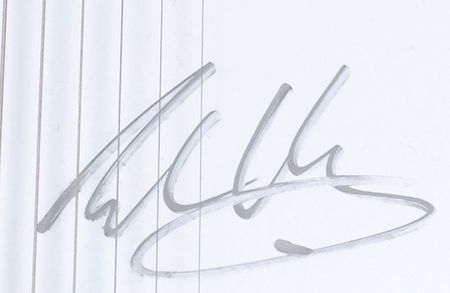 Lot #712 Eddie Van Halen - Image 2