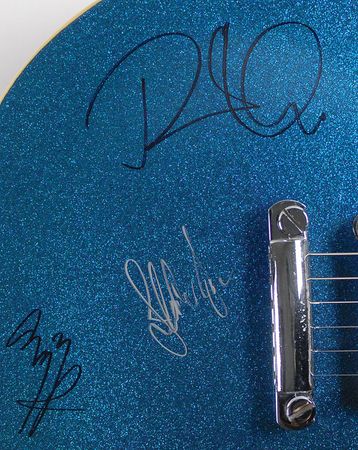 Lot #222 Led Zeppelin - Image 2