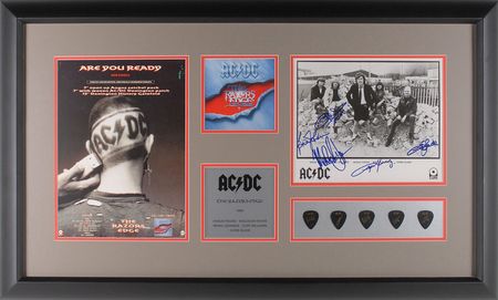 Lot #625 AC/DC - Image 1