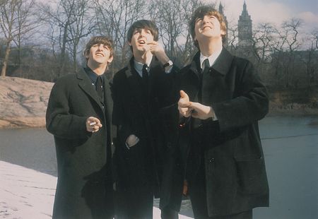 Lot #111 Beatles - Image 2