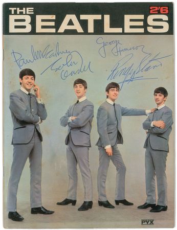 Lot #5 Beatles - Image 1