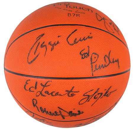 Lot #1077 Boston Celtics: Celtics team ball from Bird?s final season - Image 2