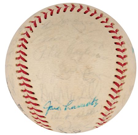 Lot #1104 St. Louis Cardinals: 1967: The World Champion 1967 Cardinals, including Maris and five Hall of Famers - Image 3