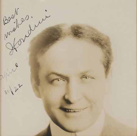 Lot #935 Harry Houdini: Portrait signed a week after the release of his feature film The Man from Beyond - Image 2