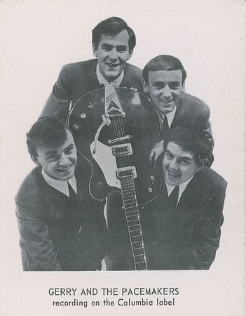 Lot #861 Gerry and the Pacemakers Signatures - Image 2