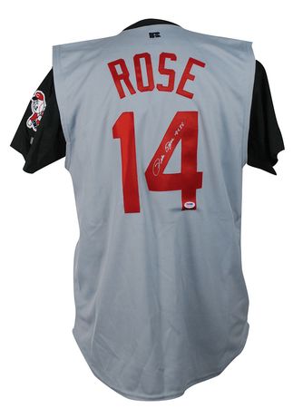 Lot #1060 Sports: Diverse jersey collection highlighted by Jeter, Namath, and Armstrong - Image 6