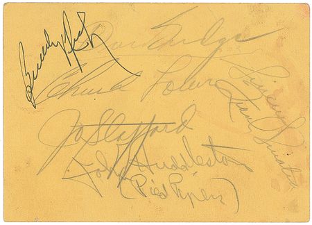 Lot #893 Frank Sinatra Signature - Image 1